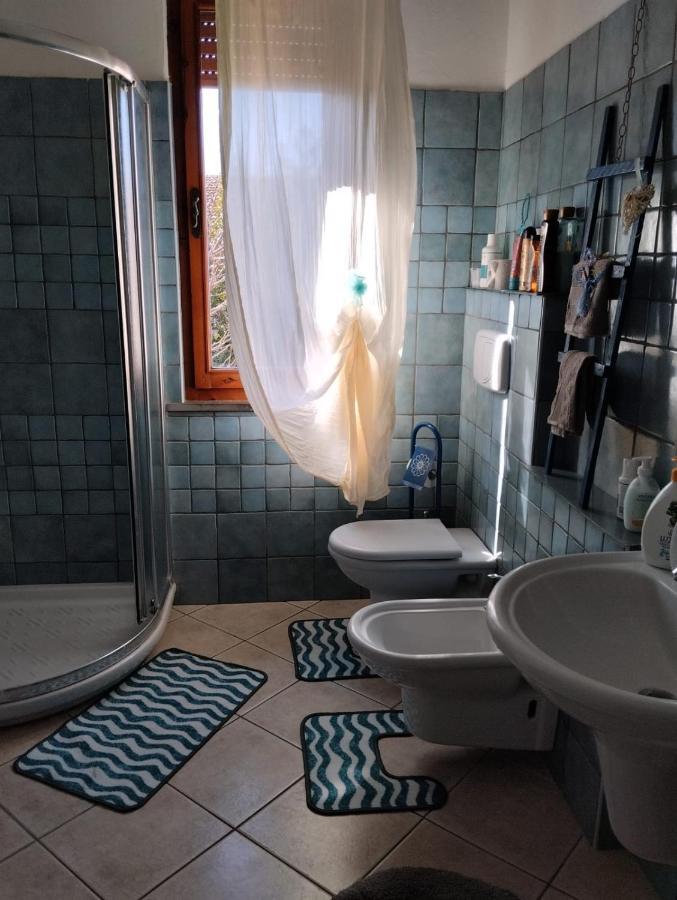 L'Isola Felice Apartment เชชินา ภายนอก รูปภาพ