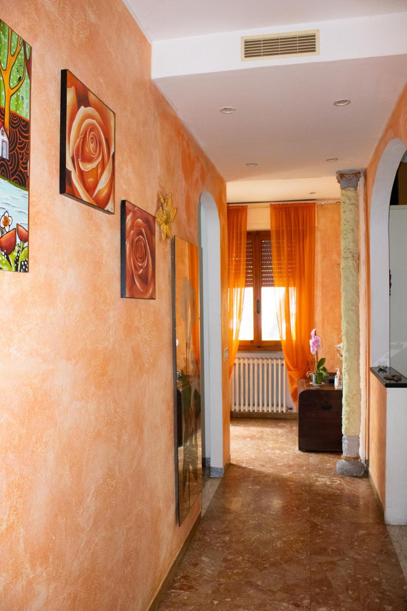 L'Isola Felice Apartment เชชินา ภายนอก รูปภาพ